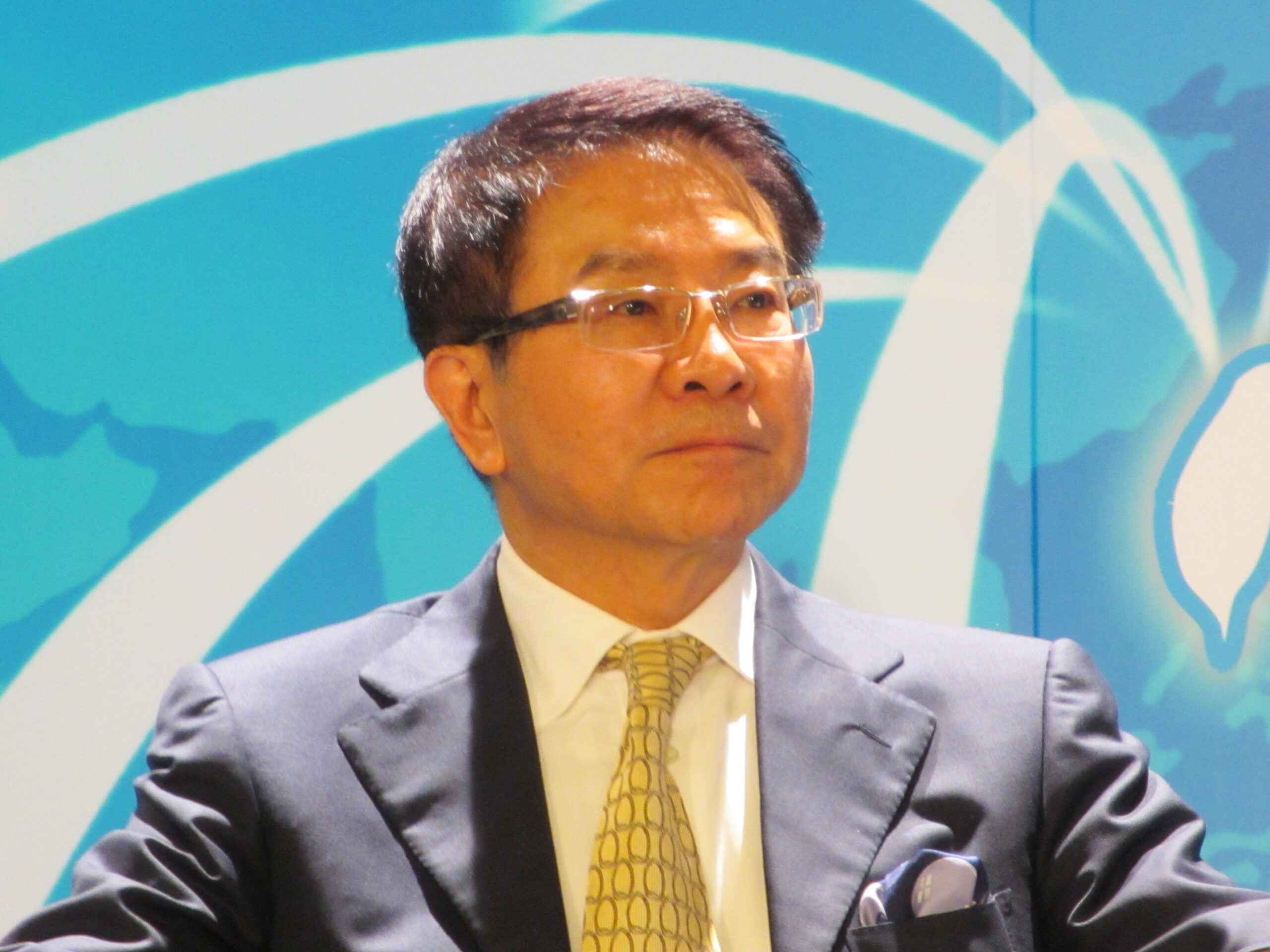 福華電子董事長洪奇昌表示，為加速全球碳中和及達成台灣2050年淨零碳排目標，將與國內多家企業組成策略聯盟，並簽署碳權合作備忘錄。（圖片來源：維基百科）