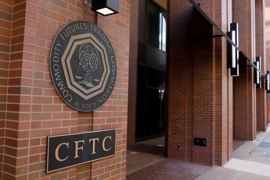 美國商品期貨交易委員會（CFTC）近日宣布，與位於華府的碳權項目開發商C-Quest達成和解，這是美國首次針對自願性碳市場（VCM）疑涉詐欺的業者進行處罰。（圖片來源：路透社）